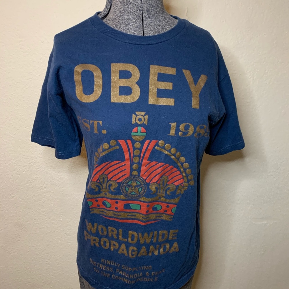 Obey shirt !